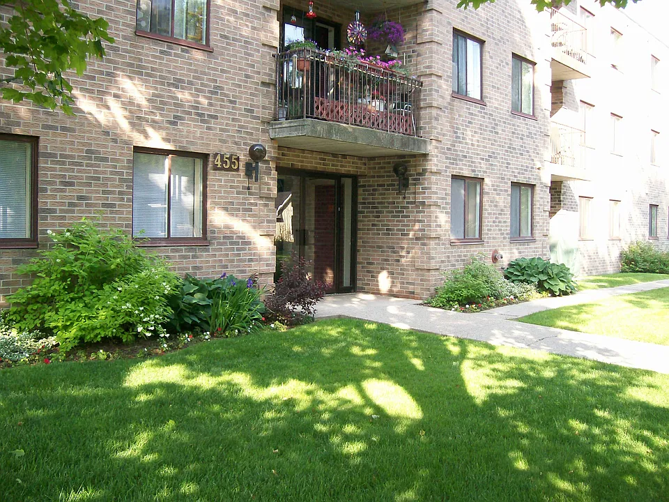 455 Maiden Ln