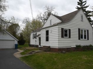 8351 Whiteford Center Rd, Ottawa Lake, MI 49267