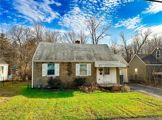 1073 85th St, Niagara Falls, NY 14304
