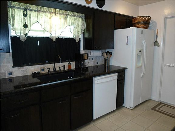 3rd image of 6373 Pecos Ct