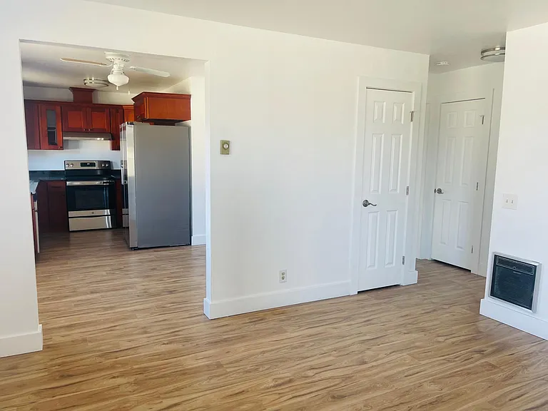 215 Hillcrest Ave #1 — Photo 34