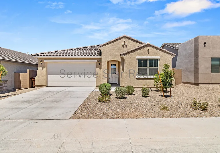4144 W Eli Dr — Photo 1