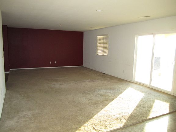 5th image of 1876 Montanra Ln
