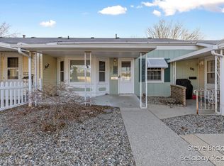 621 Carriage Ln, Jenison, MI 49428