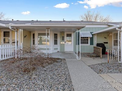 621 Carriage Ln, Jenison, MI, 49428