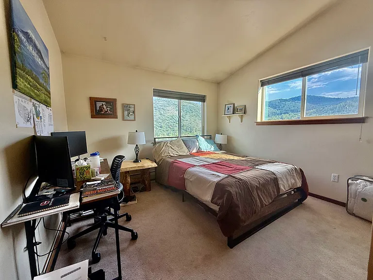 7910 Boothill Dr — Photo 13
