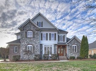 6657 Fox Ridge Cir, Davidson, NC 28036