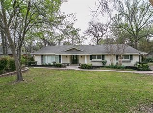 1101 Driftwood Dr, Euless, TX 76040