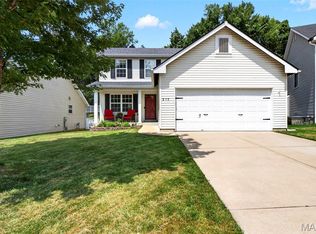 317 Hunters Heights Dr, Eureka, MO 63025