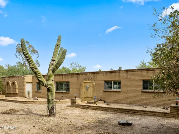 11202 E Chuckwagon Cir, Tucson, AZ 85749