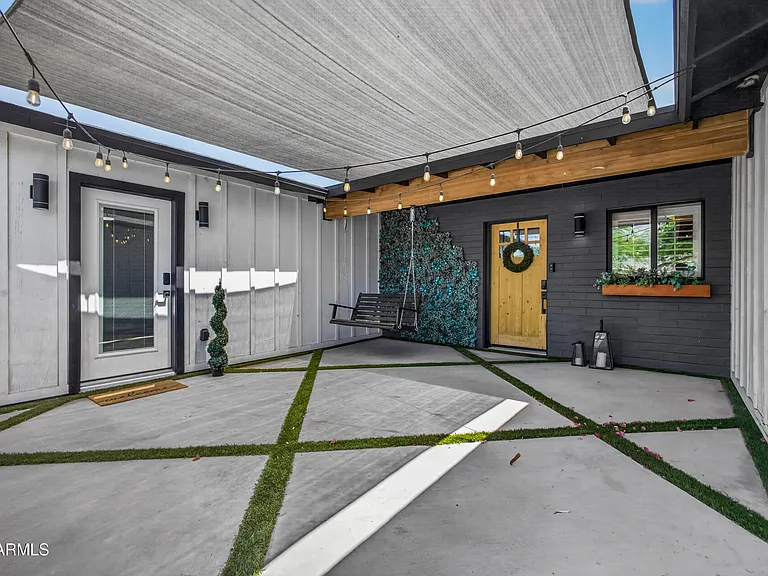 4329 E Hubbell St — Photo 5