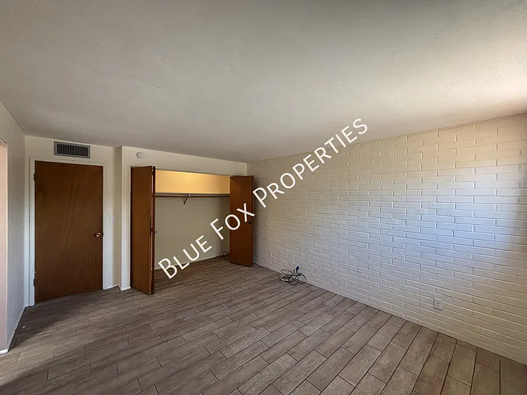 7351 E Calle Managua — Photo 11
