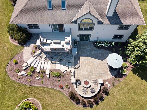 2nd image of 5270 Fox Hollow Dr