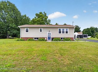 28 Lakeview Drive, Valatie, NY 12184