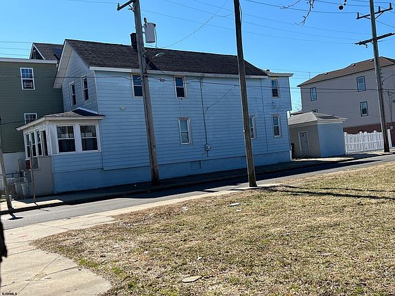 4th image of 524 N Indiana Ave