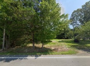 1239 N Main St, Tennessee Ridge, TN 37178