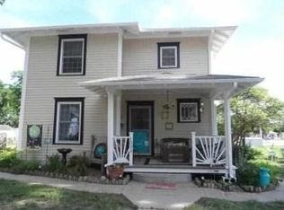 1333 Ella St, Beatrice, NE 68310