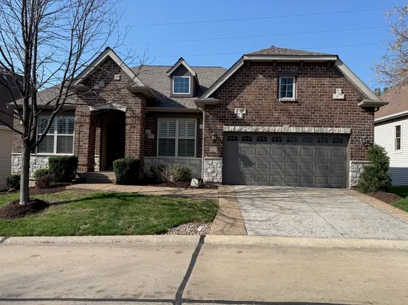 36 Sag Harbor Ct, Saint Charles, MO 63303