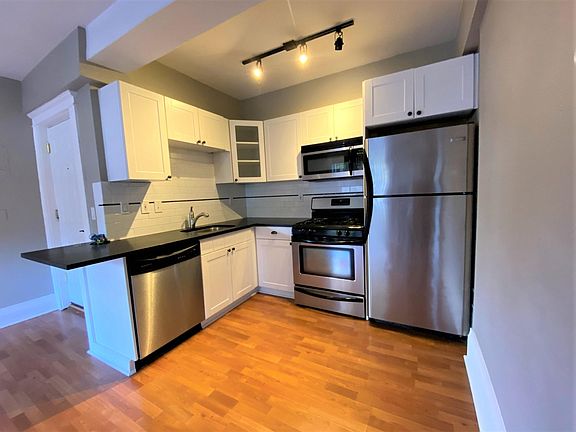2nd image of 312 E Olive Pl #O-101