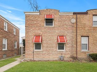 520 Geneva Ave, Bellwood, IL 60104