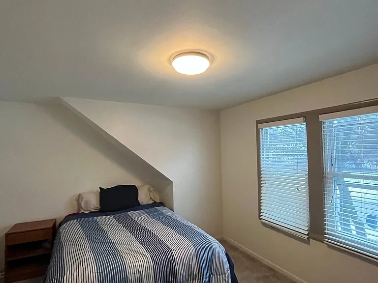 1034 Chestnut St — Photo 25