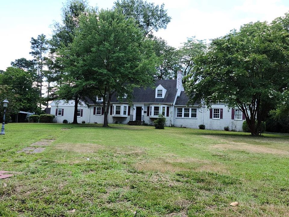 1st image of 427 Laurel St