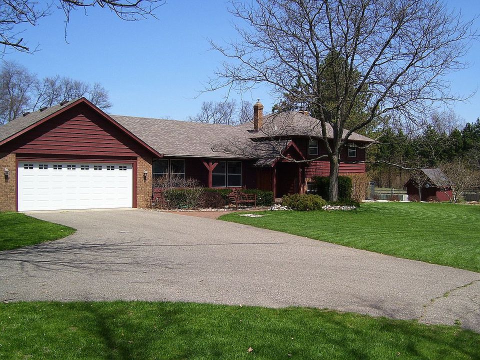 1st image of 470 White Oak Dr