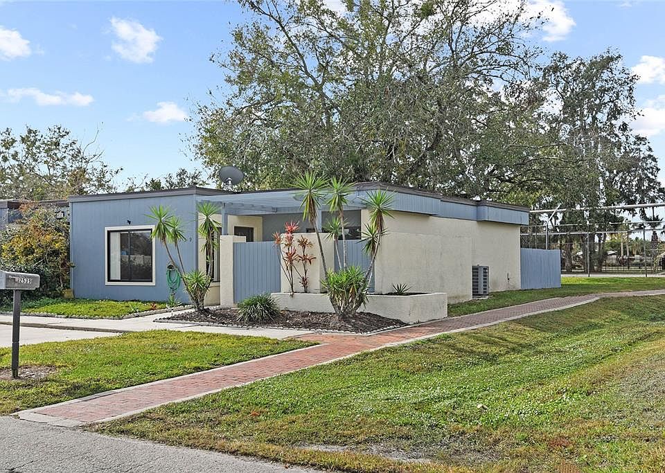 1st image of 2539 ANTILLES DRIVE