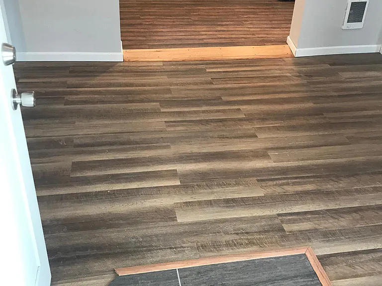 1020 E Sanson Ave — Photo 13