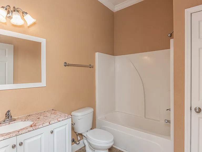 542 S 72nd Ave #C — Photo 19