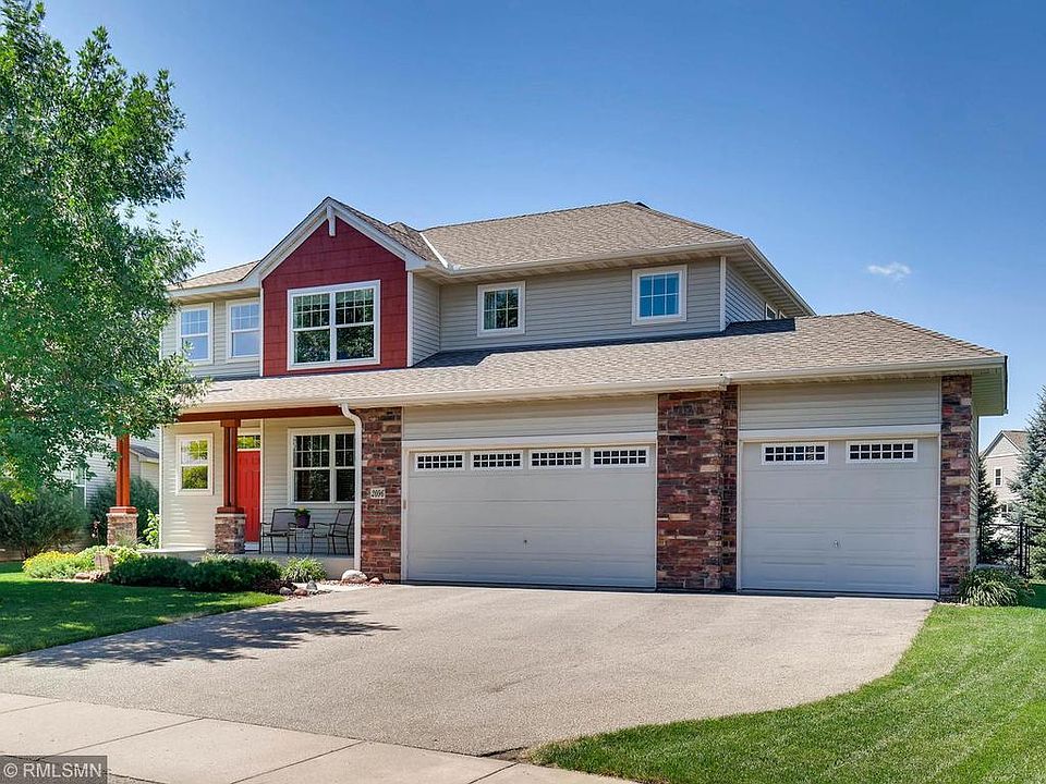1st image of 2096 Sandhill Dr