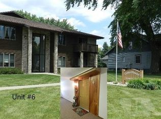 244 7th St NE APT 6, Sioux Center, IA 51250