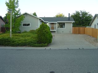 310 Cypress Hill Dr, Grass Valley, CA 95945