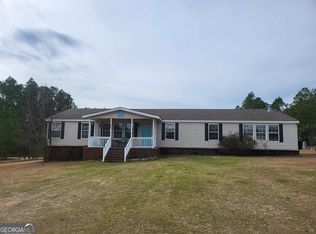 282 Oglesby Pond Ln, Portal, GA 30450