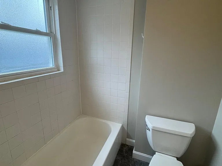 24 Francesca Ave #3 — Photo 6