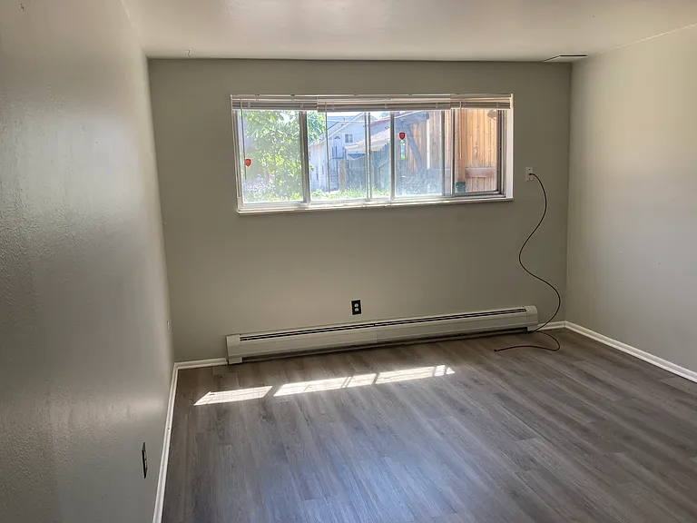 4732 S Acoma St #C — Photo 2