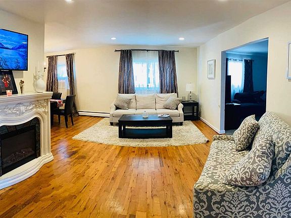3rd image of 25 Hester Ln