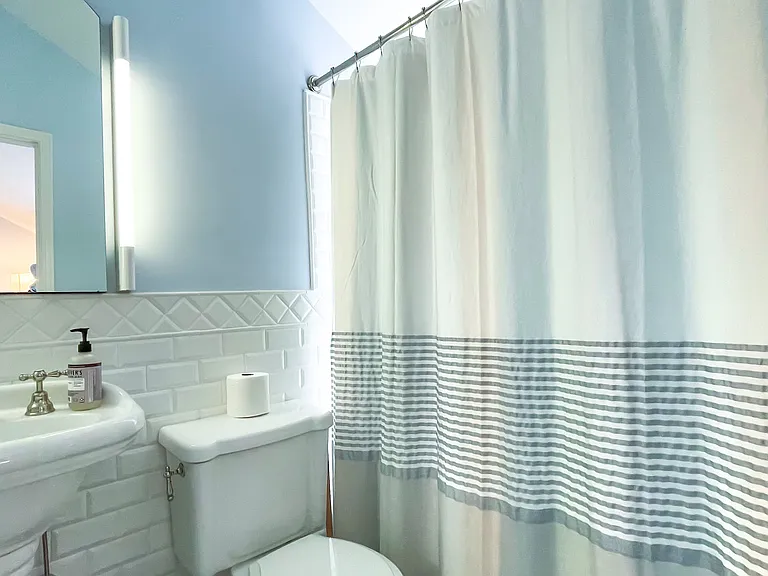 20 Hubbard Ln #106 — Photo 24