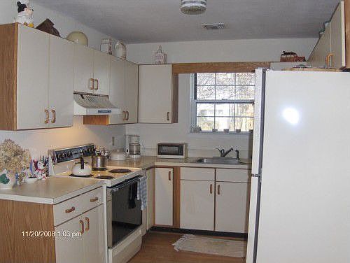 4th image of 214 Dorado Ct N