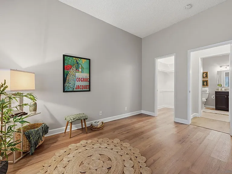 8320 Regents Rd #1-I — Photo 15