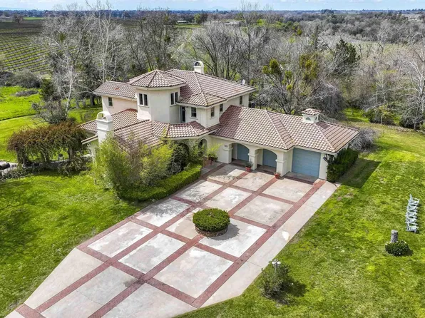 24943 N McIntire Rd, Clements, CA 95227