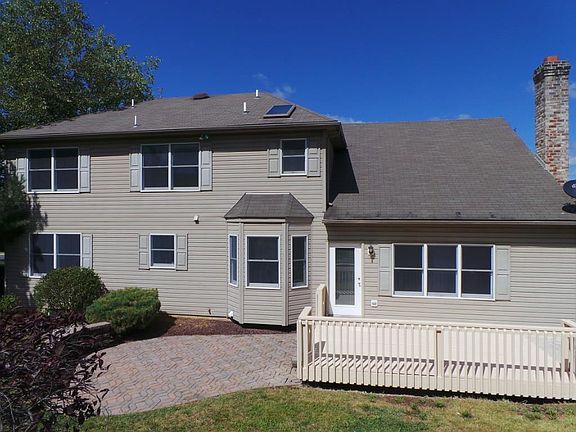 3rd image of 4006 Galway Drive