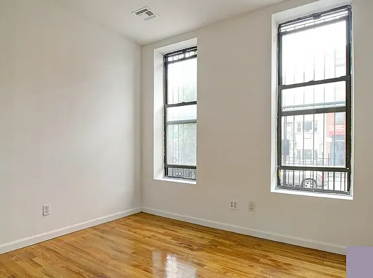 36 Cooper St #3B — Photo 3