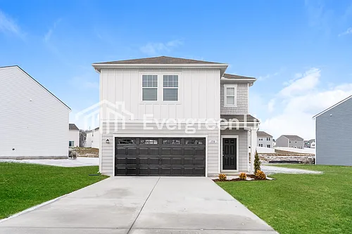 150 Snowdrop Ave Photo 1