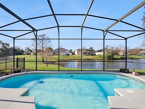 2nd image of 639 LAKEHAVEN CIRCLE