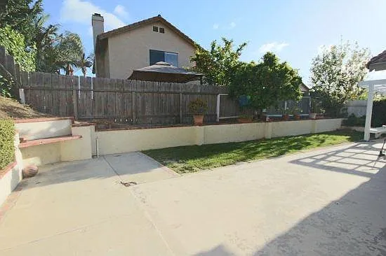 8939 Donaker St — Photo 22