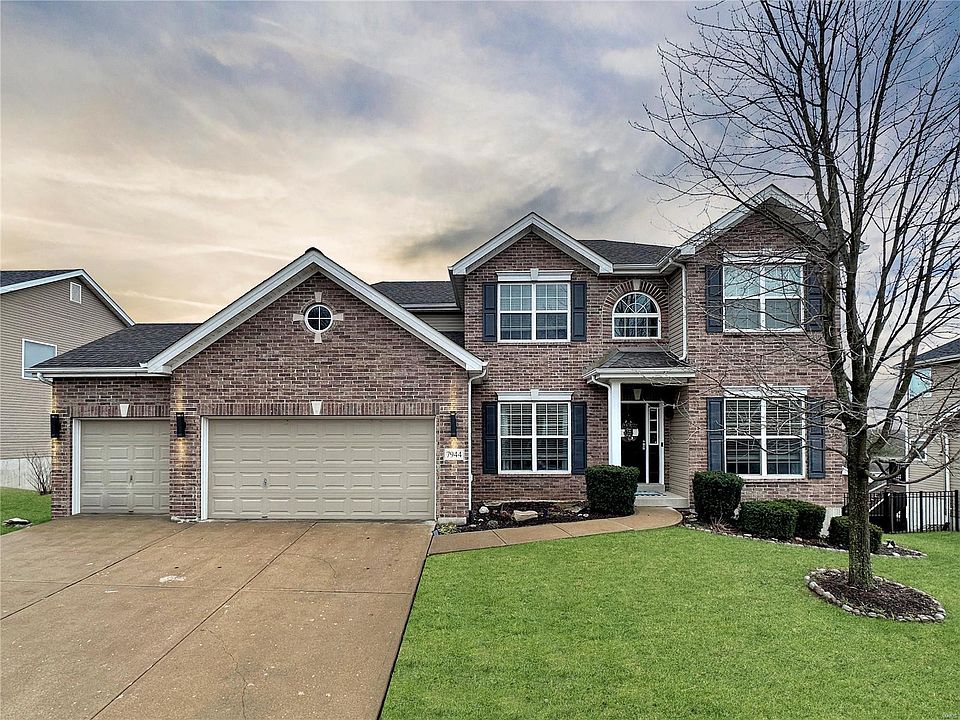1st image of 7944 Pinetop Dr