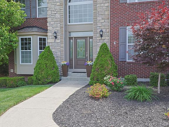 2nd image of 3328 Riverside Dr