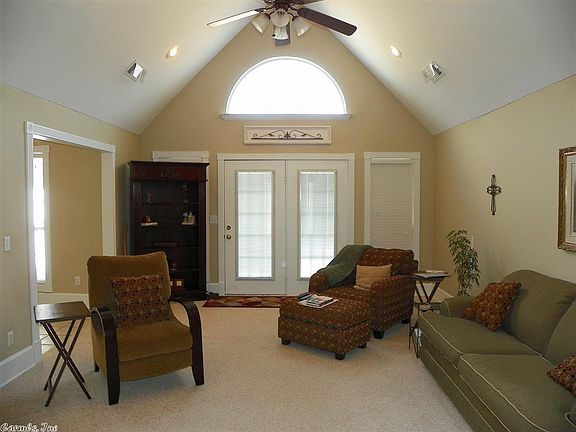 5th image of 6803 Deerwood Dr