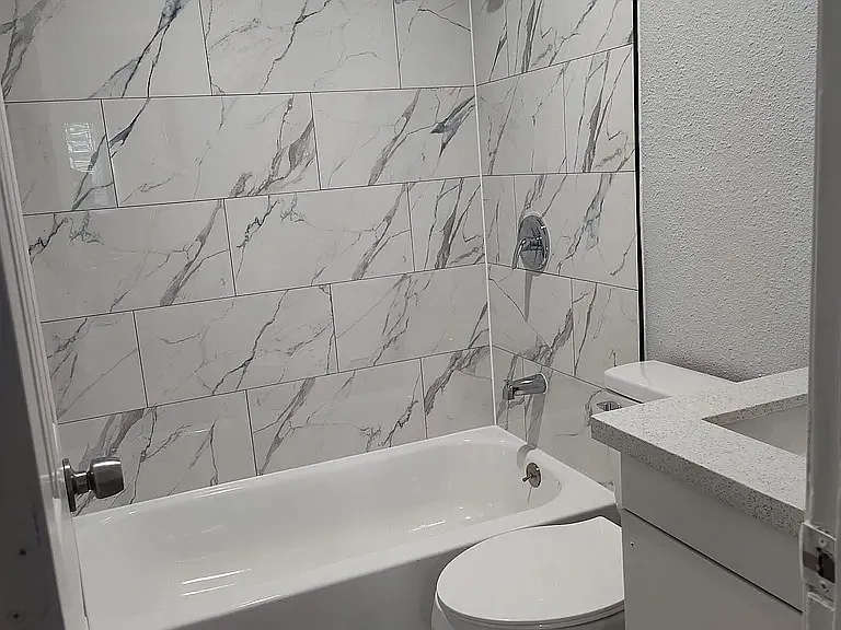 2 bed, 550 sqft, $950 — Photo 4